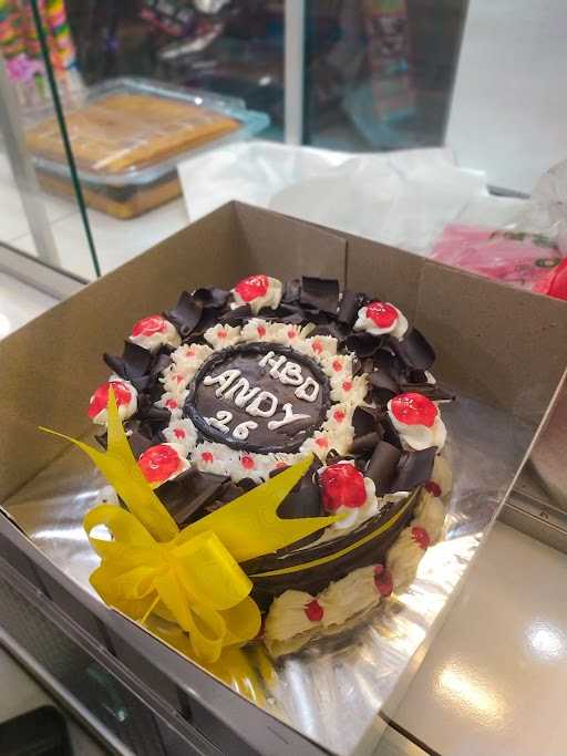 Toko Kue Azah 3