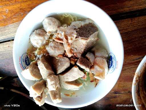 Cabang Baso Prapatan Mas Min Arjawinangun 5