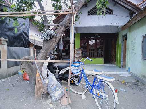 Rumah Makan Padang Saiyo Baru 2