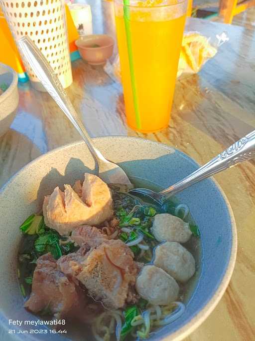 Saung Bakso Kribo 9