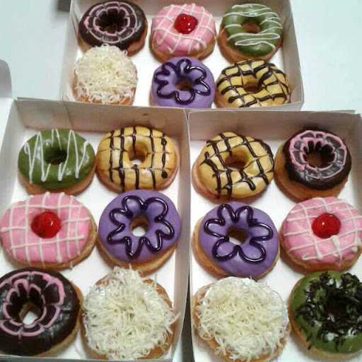 AA Donuts 2