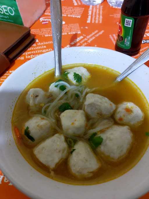 Mie Ayam Bakso Ojo Dumeh 6