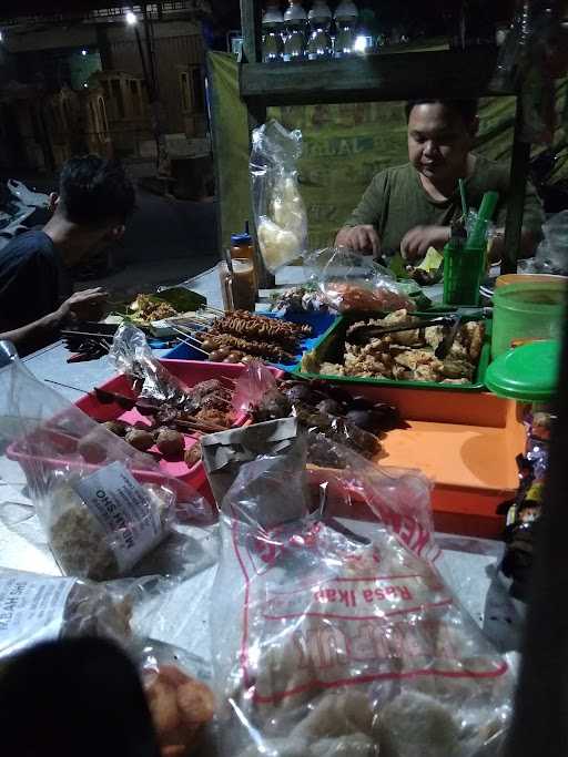 Warung Kopi Arrohman Sk 9