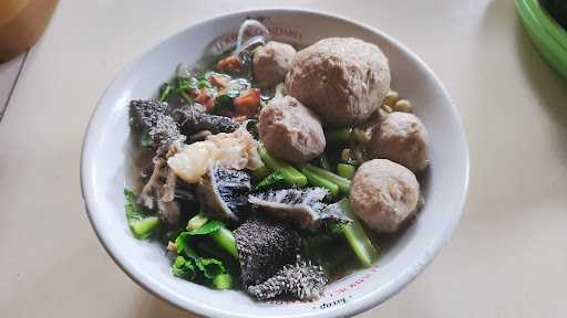 Bakso Dan Mie Ayam Pesat 4