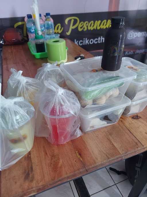 Pempek Cik Octha 6