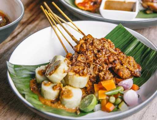 Sate Ayam Dan Kambing Madura 6