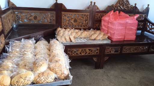 Ud. Kencono Bakery 6