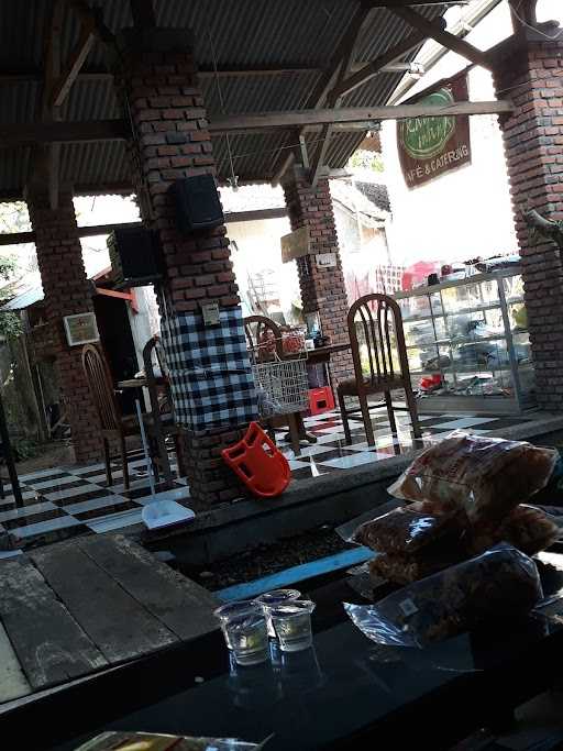 Warung Bu Sidik 9