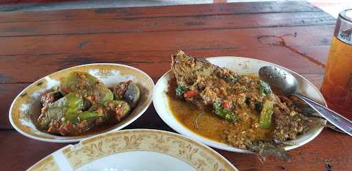 Warung Pedas Tangkilsari 7