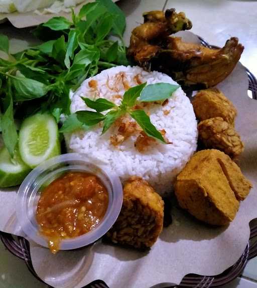 Pecel Ayam 3 Bersaudara 1