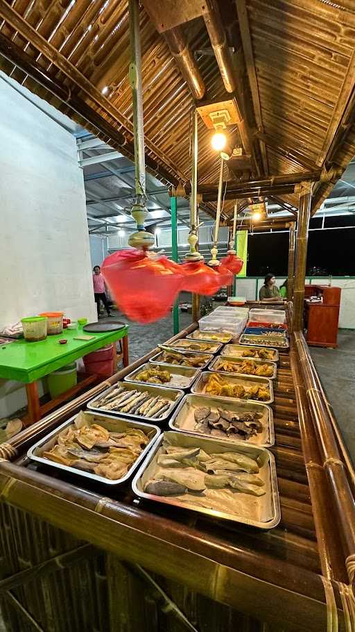 Rm. Ikan Laut Bakar & Seafood 2