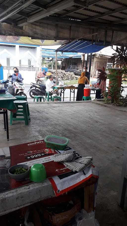 Warung Nasi Uduk Ibu Fatimah 3