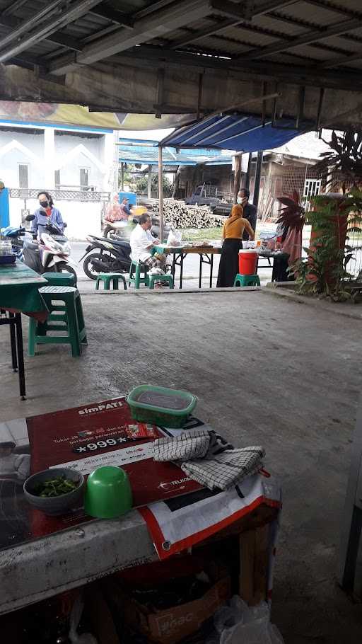 Warung Nasi Uduk Ibu Fatimah 7