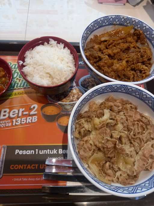 Yoshinoya Japanese Restaurant Tegal 8