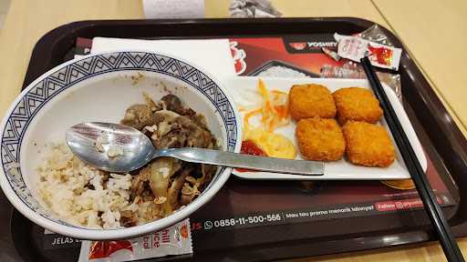 Yoshinoya Japanese Restaurant Tegal 2