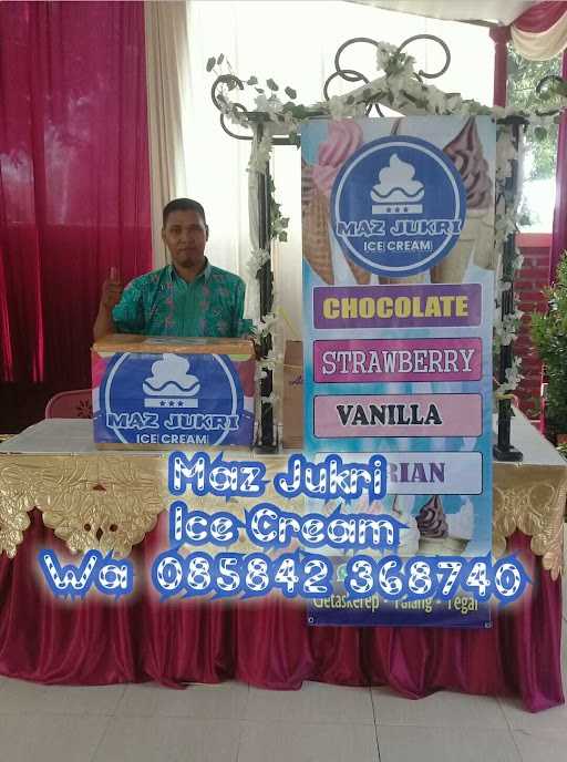 Maz Jukri Ice Cream Tegal 2