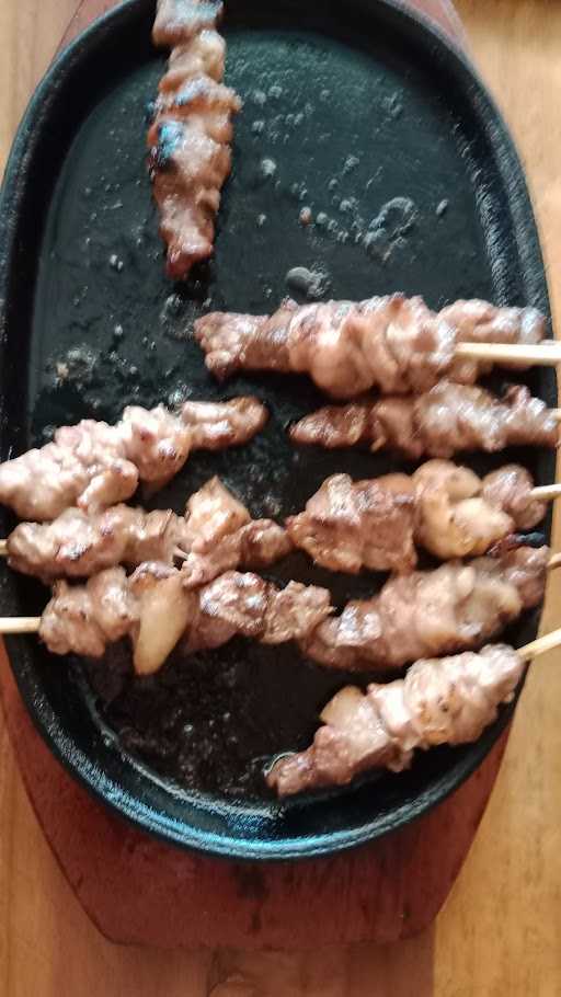 Sate Kambing Muda Harto Tahu 7