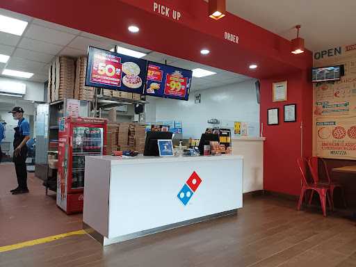 Domino'S Pizza 8