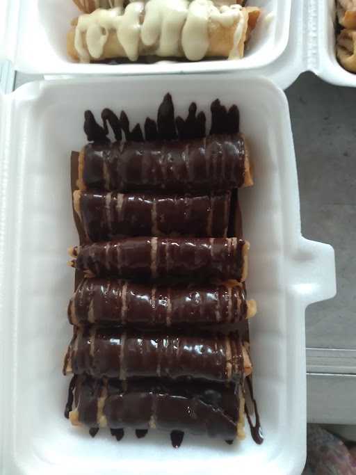 Piscok (Pisang Cokelat) 6