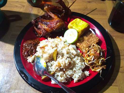 Rumah Makan Ayam Umbaran 4