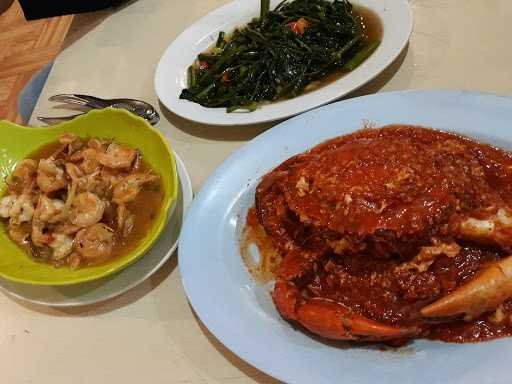 Tempat Makan Bus Garuda Mas 10