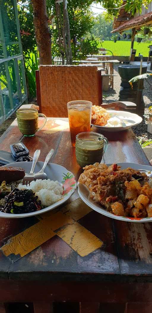 Warung Kopi Manis 8