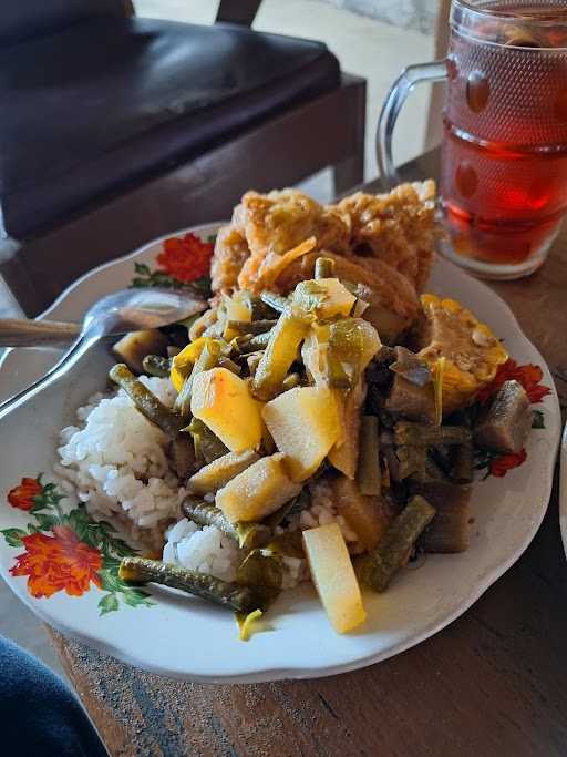 Warung Kopi Manis 7