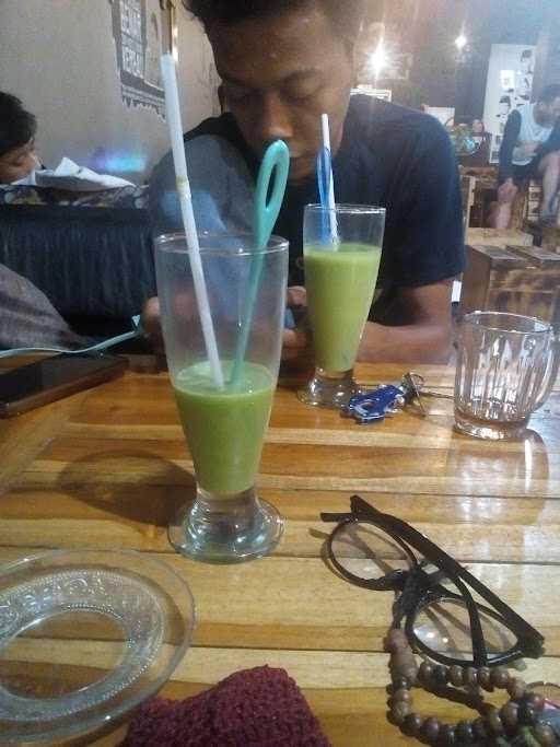 Kampus Kedua Cafe 4