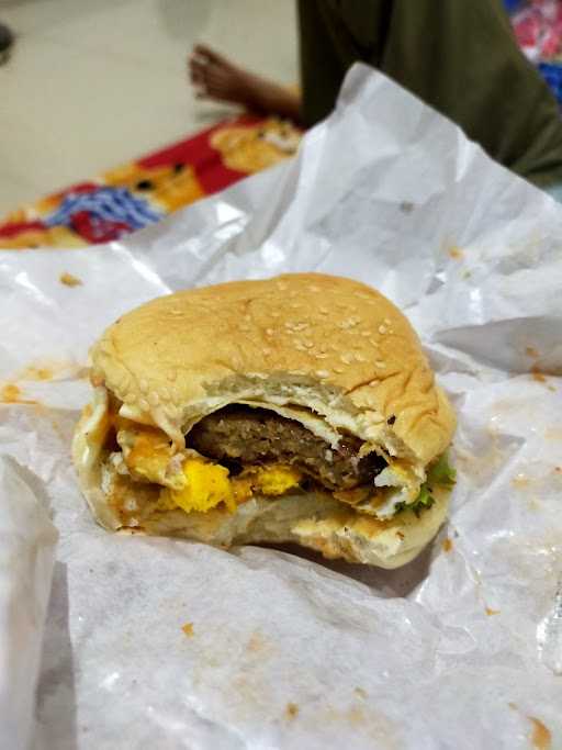 Daeng'S Burger 3