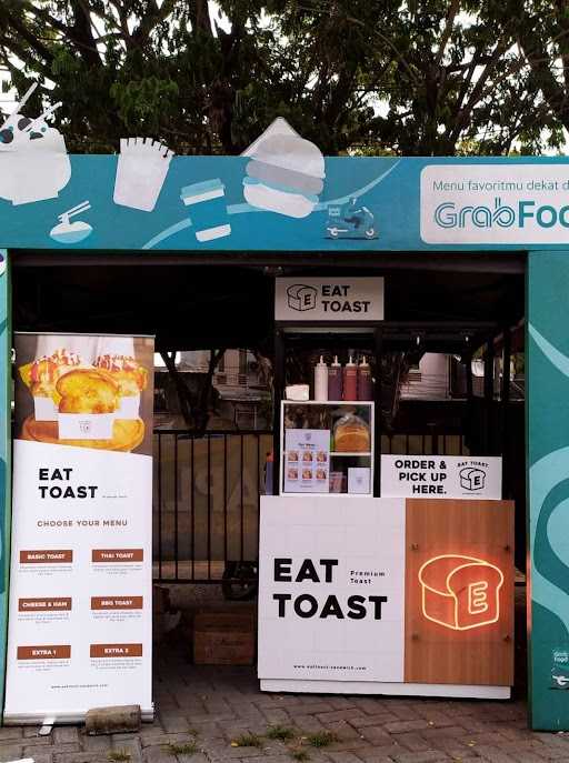 Eattoast Makassar 3