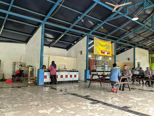 Food Court Akasia Fksland 4