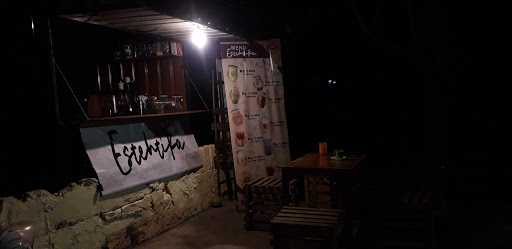 Kedai Estehtika 9