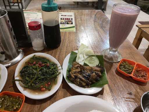 Nasi Uduk Buratu 8