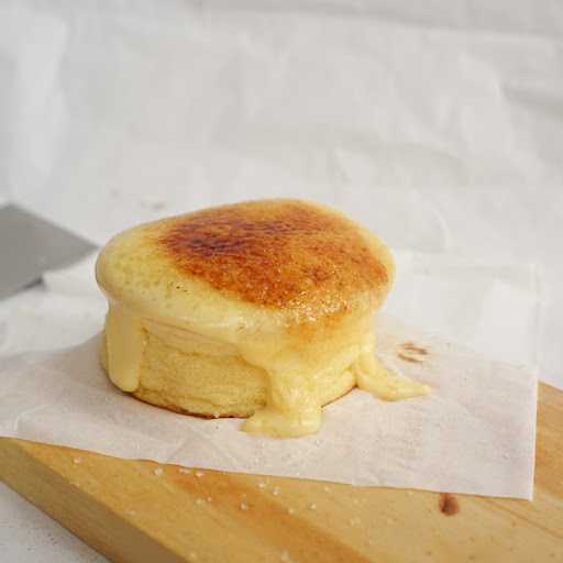 Satoshi Japanese Fluffy Pancake 9