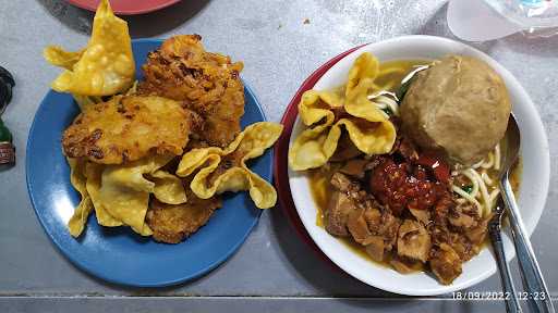 Warung Bakso Mas Mono 10