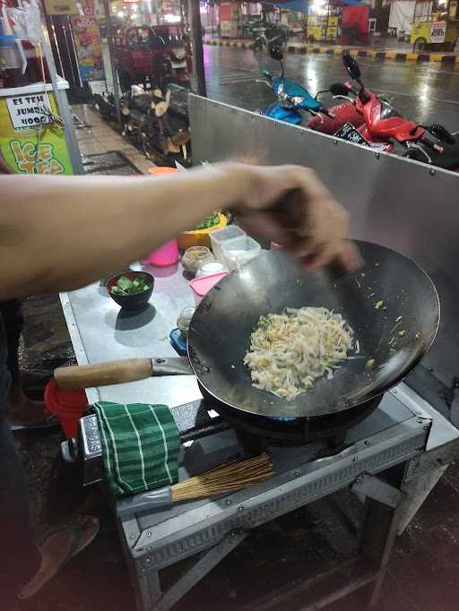 Niki Spesial Nasi Goreng 8