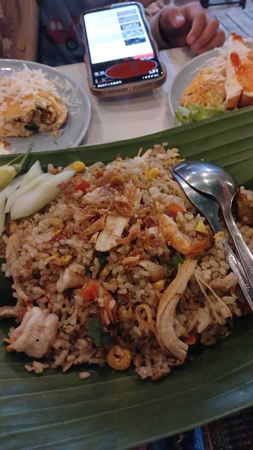 Niki Spesial Nasi Goreng 2