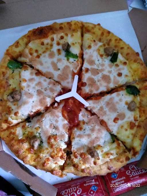 Domino'S Pizza 6