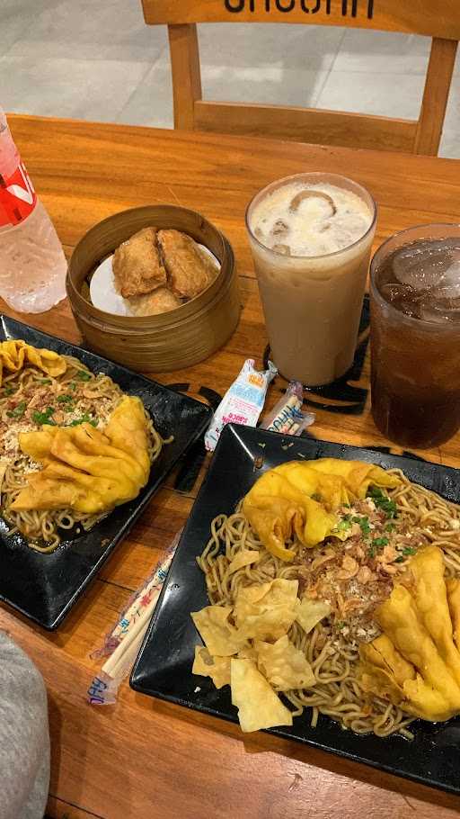 Mie Gacoan Geluran Sidoarjo 9