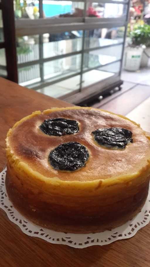 Alibaba Homemade Cake & Pastry 6