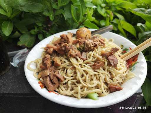 Bakmi Ayam Kumis Santo Leo 5