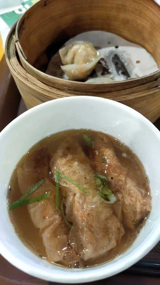 Dimsum Tuan Jie: Gajah Mada 3