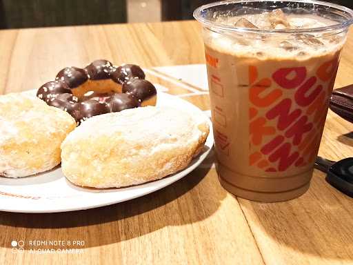 Dunkin' Donuts' - Mangga Besar 5