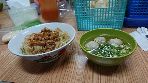 Mie Kadut Pertama 9