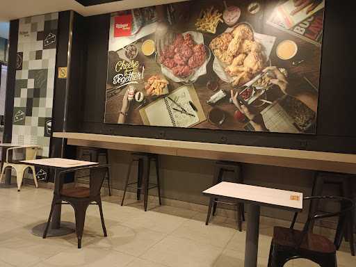 Richeese Factory Lokasari 7