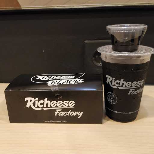 Richeese Factory Lokasari 5