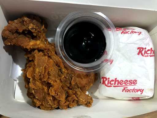 Richeese Factory Lokasari 4