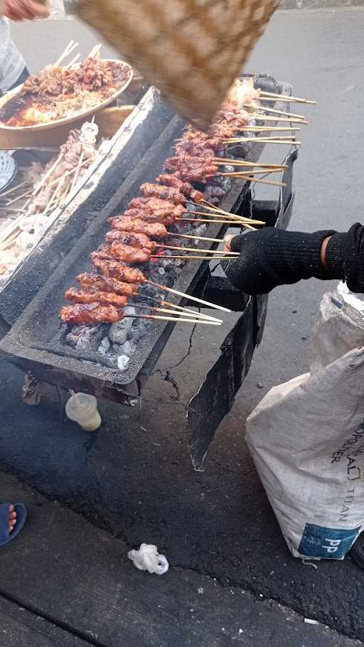 Sate Babi Ci Yeni 6