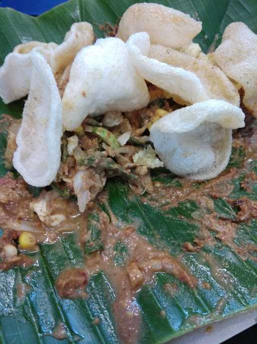 Warung Gado-Gado Emak Santi 3