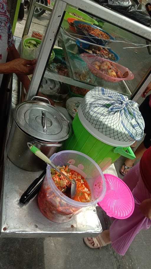 Warung Nasi Betawi Ibu Ceceh 1